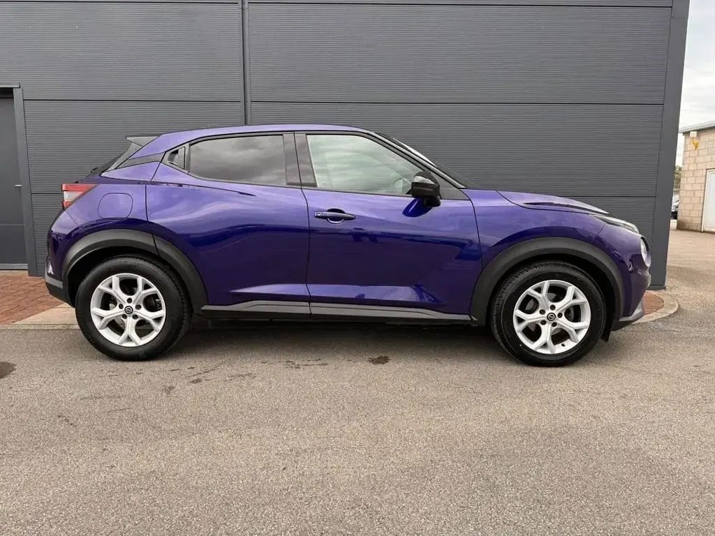Used Nissan Juke N-Connecta 2021 Blue SUV