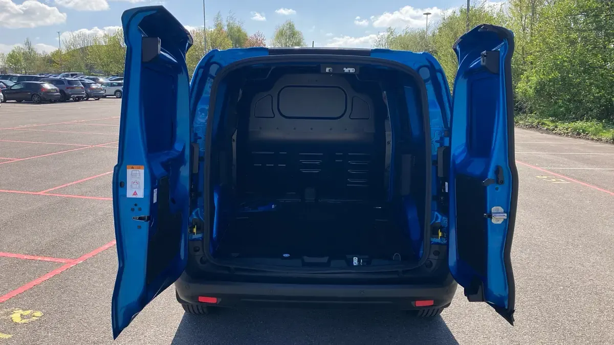 Nuevo Ford E-Transit Trend 100 kW (136 CV) 2026 Van