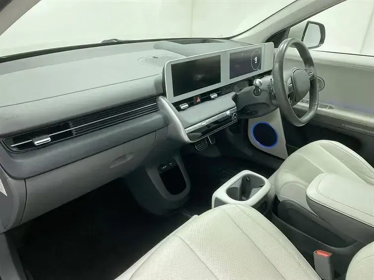 Used Hyundai Ioniq 5 Ultimate 160 kW (218 HP) 2021 Gold SUV