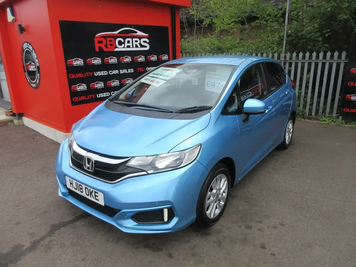 Used Honda Jazz SE 102 HP (75 kW) 2018 Blue Hatchback