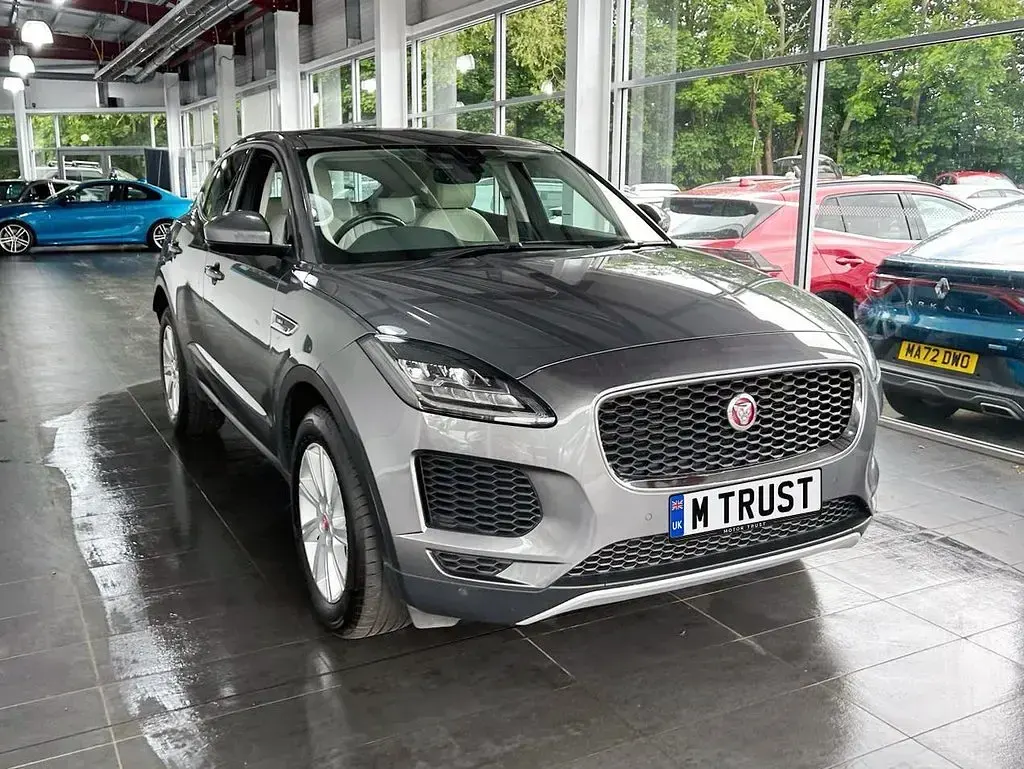Used Jaguar E-Pace S 200 HP (147 kW) 2019 Grey SUV