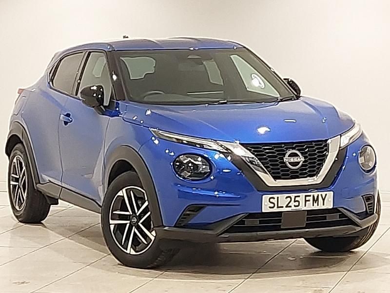 Blue Used 2025 Nissan Juke N-Connecta SUV | £19,798 (Expensive) - Image 1/4