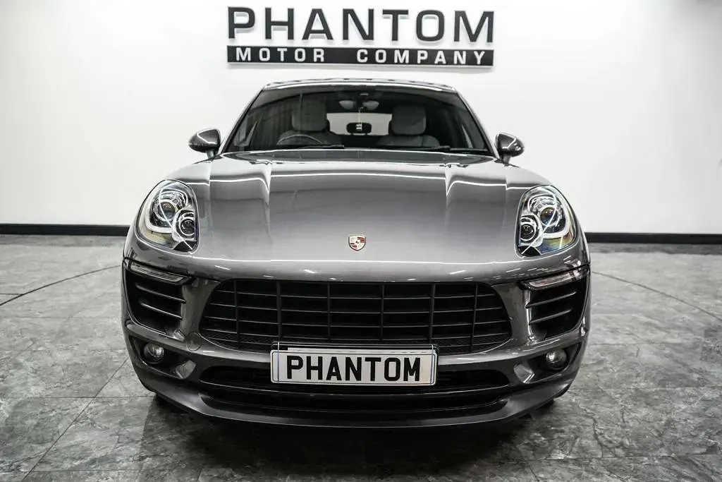 Used Porsche Macan 252 HP (185 kW) 2018 Grey SUV