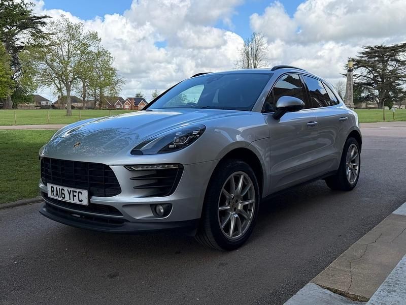 Usado Porsche Macan S 2016 Prateado SUV