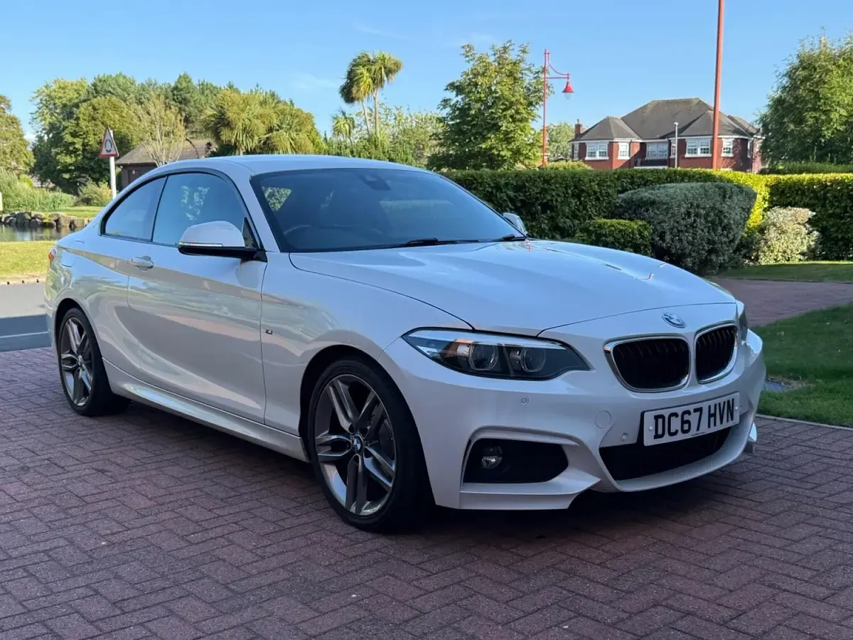 Used BMW 220 M Sport 2017 White Coupe