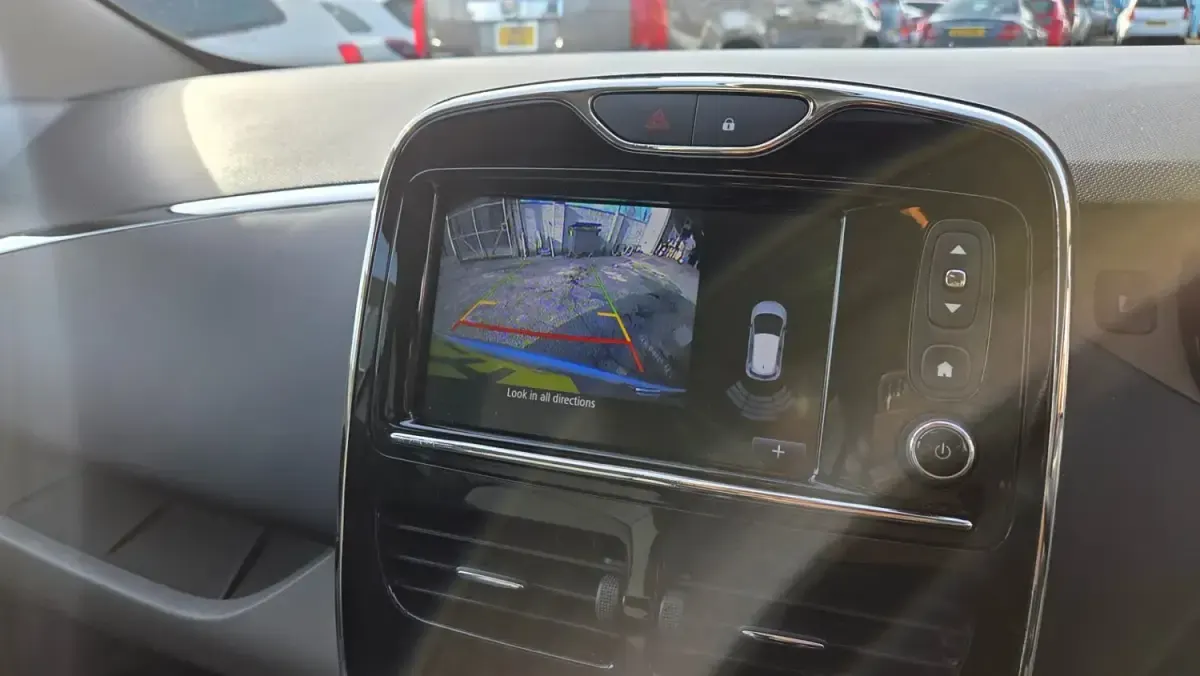 Usado Renault Zoe Dynamique 64 kW (88 HP) 2016 Cinzento Citadino
