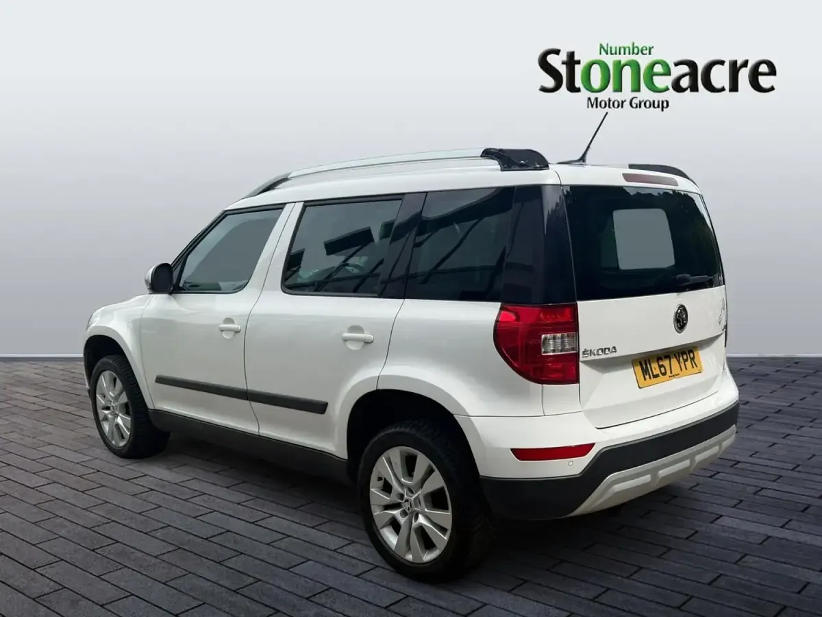 Used Skoda Yeti Drive 110 HP (80 kW) 2017 White SUV