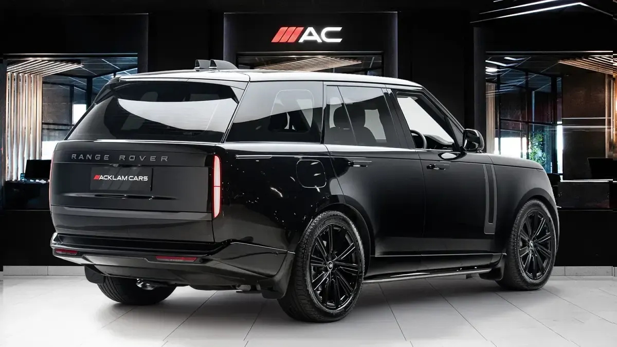 Used Land Rover Range Rover SE 2025 Black SUV