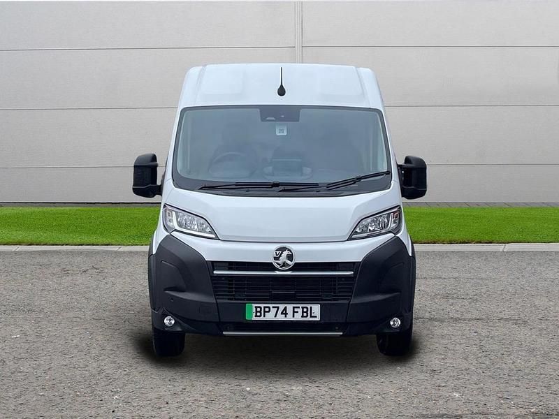 Used Vauxhall Movano 202 kW (275 HP) 2024 White