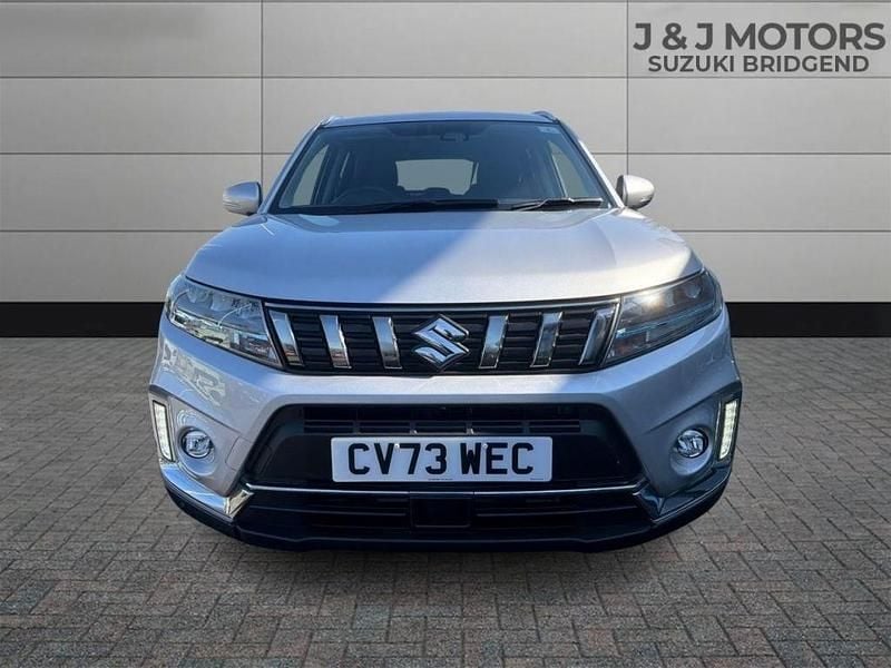 Used Suzuki Vitara SZ5 116 HP (85 kW) 2023 Silver SUV