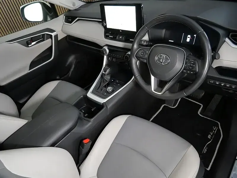 Used Toyota RAV4 2023 White SUV