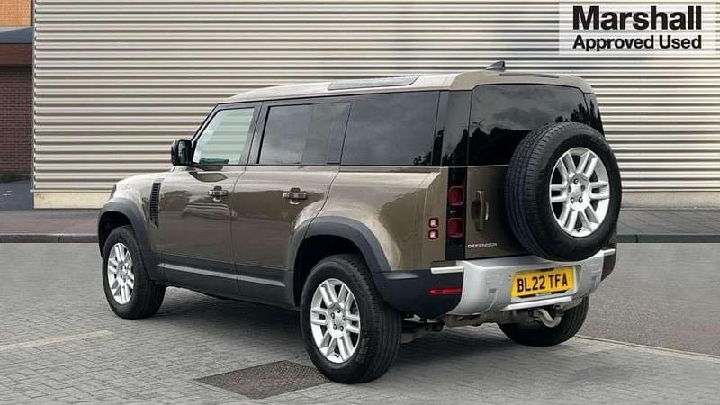 Used Land Rover Defender HSE 300 HP (220 kW) 2022 Brown  SUV