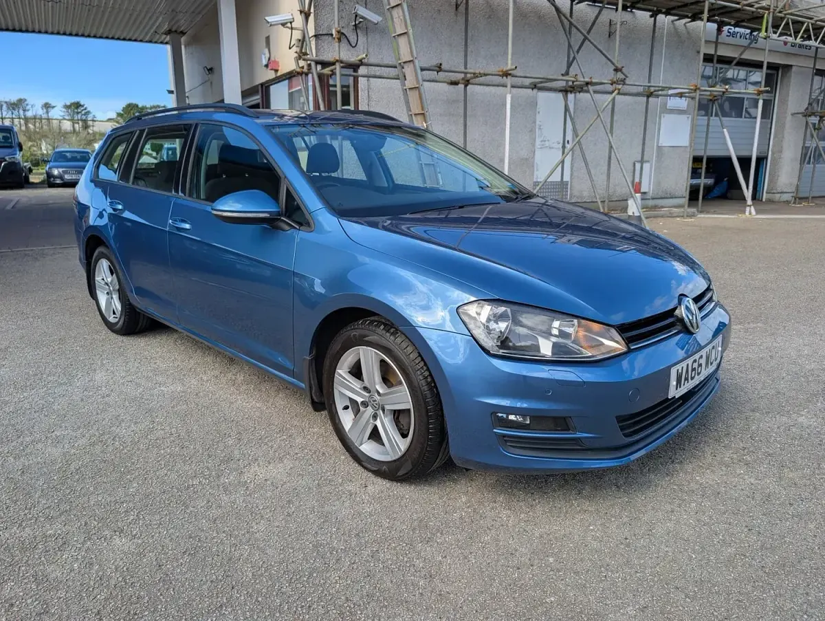 Used VW Golf VII Edition 2016 Blue Estate