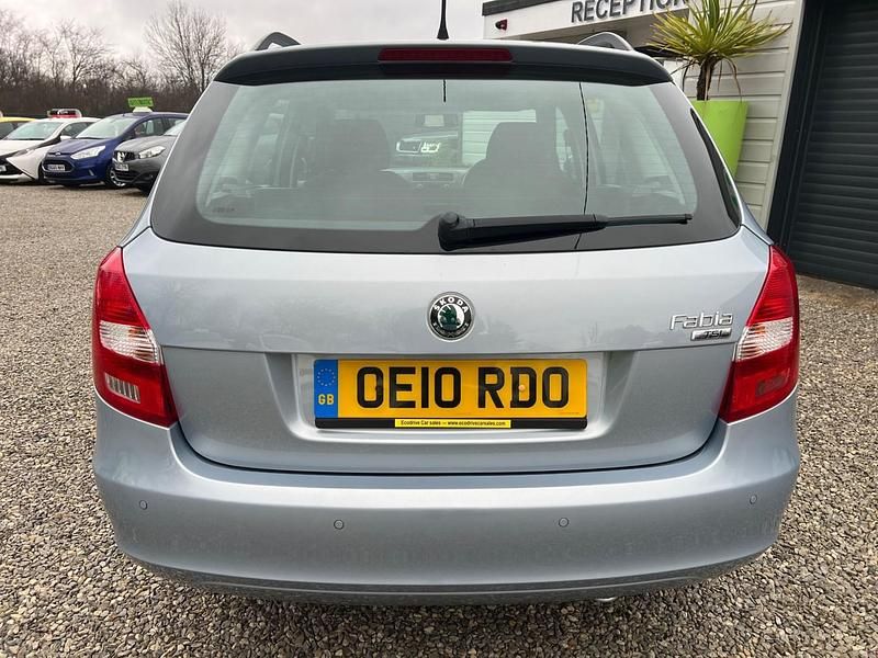 Used Skoda Fabia Elegance 2010 Blue Estate
