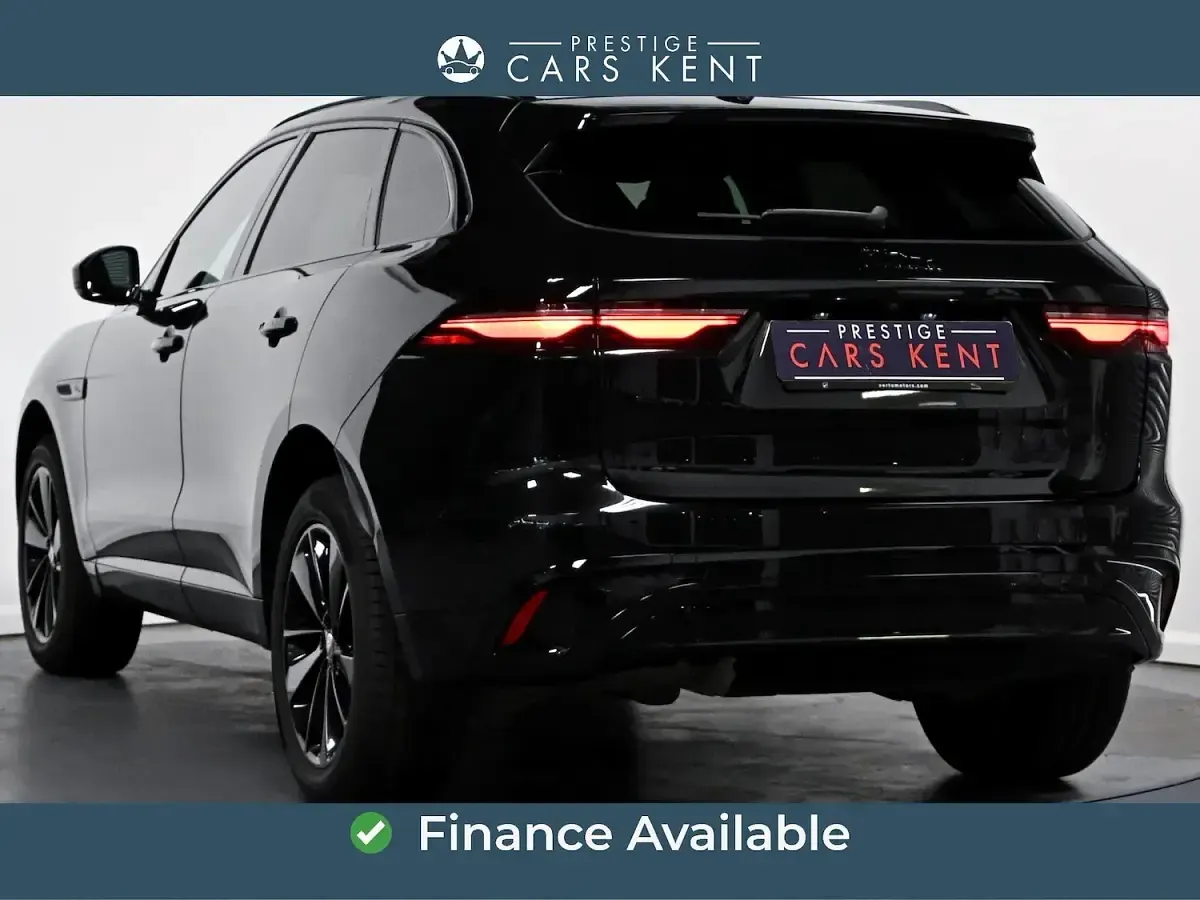 Used Jaguar F-Pace R-Dynamic 204 HP (150 kW) 2023 Black SUV