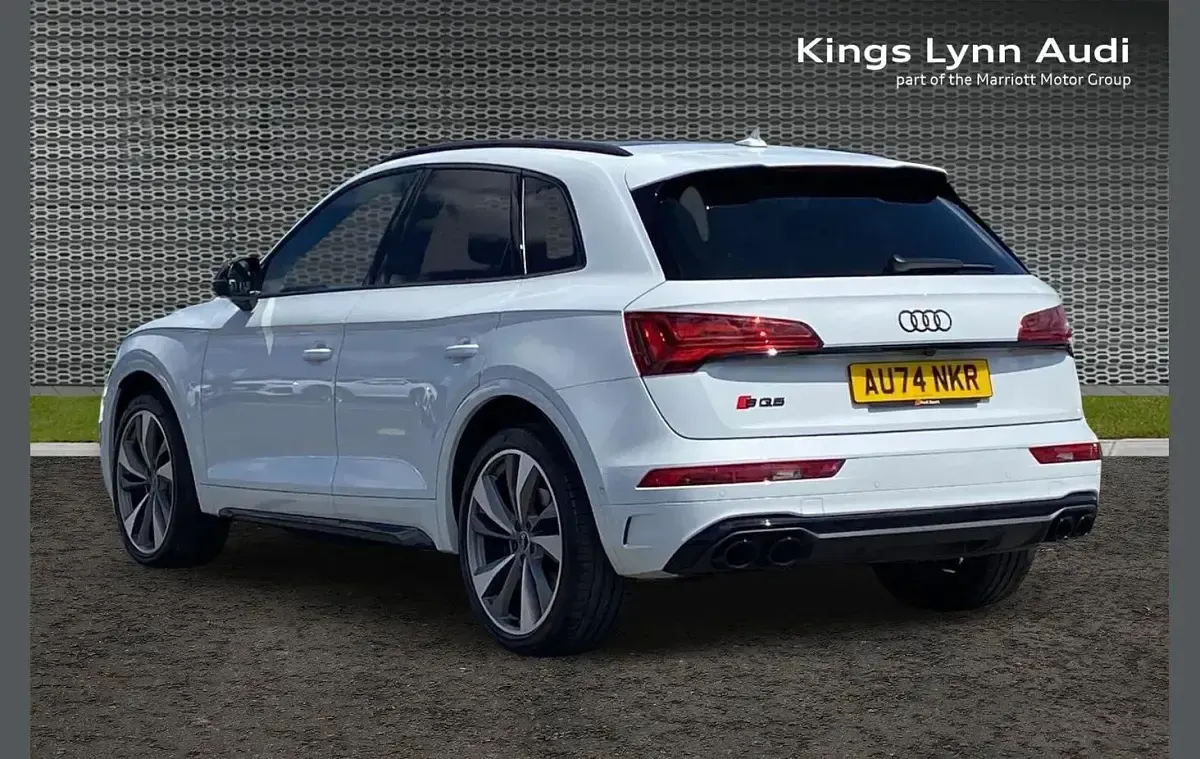 Used Audi SQ5 Black Edition 336 HP (247 kW) 2024 White SUV