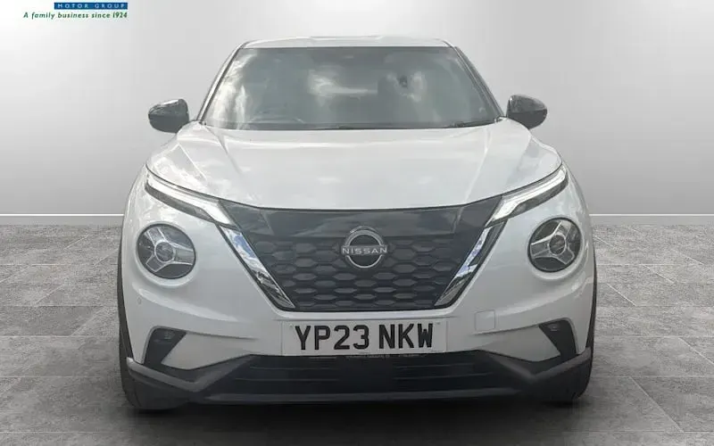 Used Nissan Juke Tekna 143 HP (105 kW) 2023 Pearl white SUV