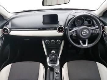 Usado Mazda 2 Inclusive 90 HP (66 kW) 2019 Vermelho Citadino