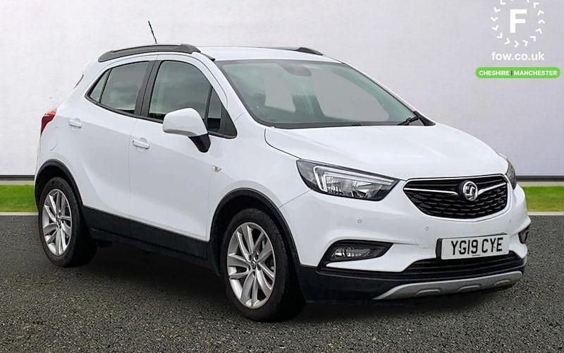 White Used 2019 Vauxhall Mokka Active SUV | £10,499 (Fair price) - Image 1/3