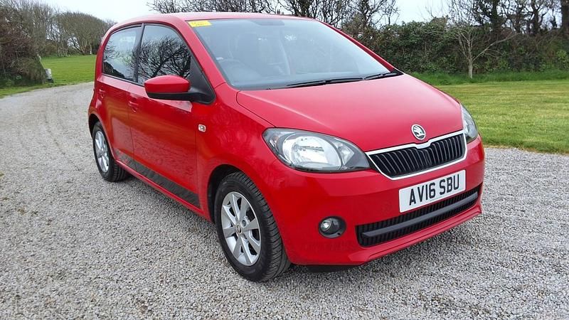 Used Skoda Citigo SE L 75 HP (55 kW) 2016 Red Hatchback