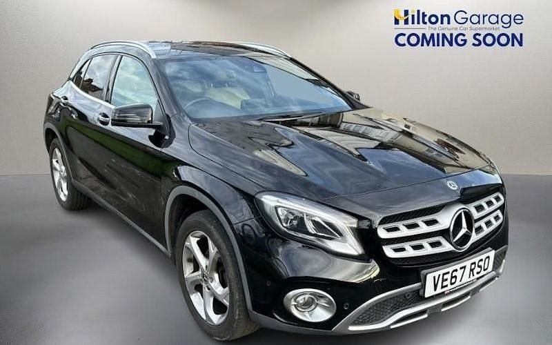 Used 2019 Mercedes 200 Premium Hatchback | £14,150 (Fair price) - Image 1/1