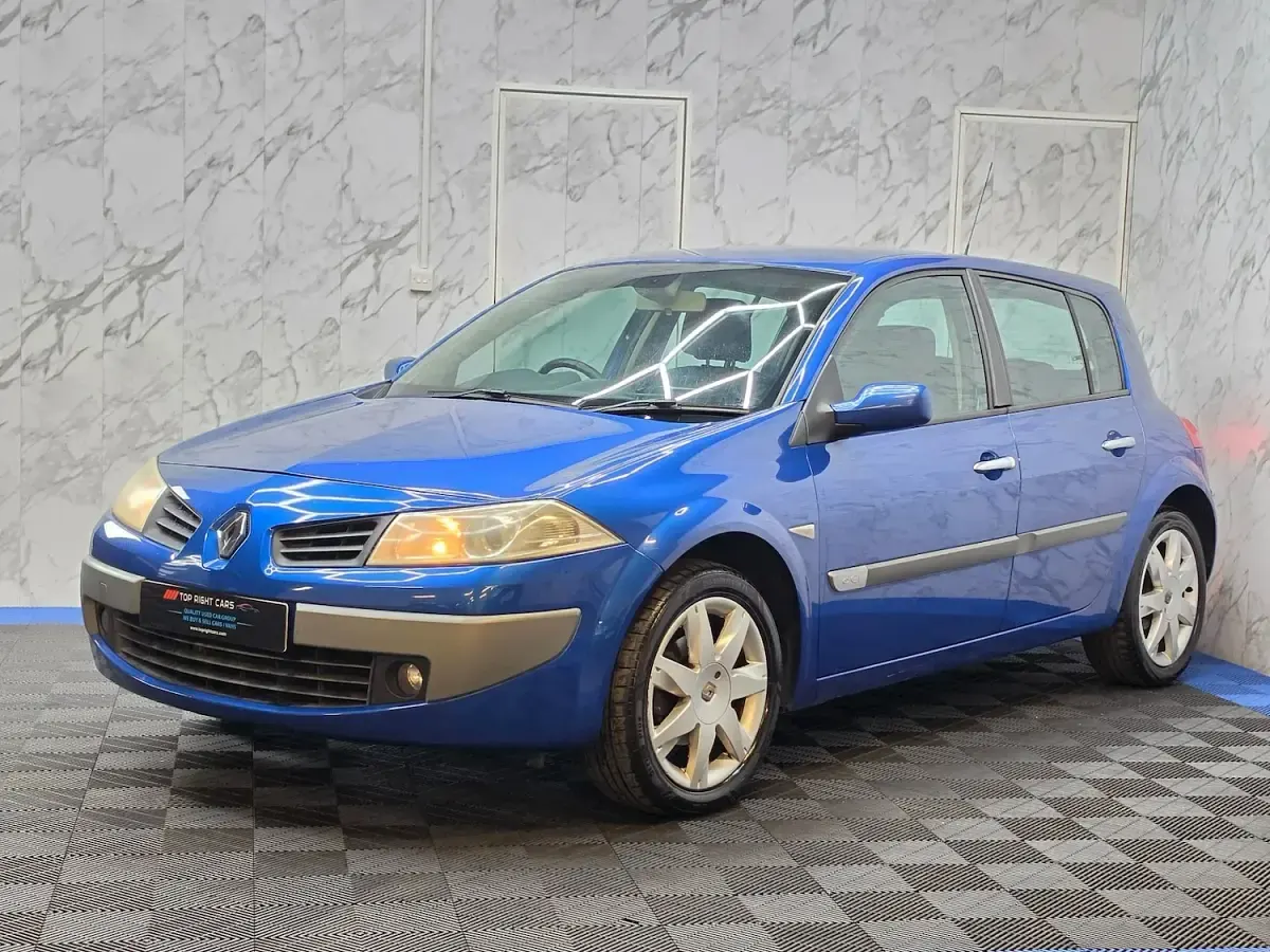 Used Renault Mégane Dynamique 106 HP (77 kW) 2007 Blue Hatchback