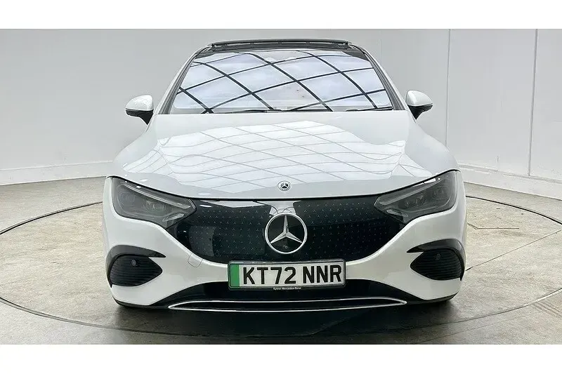 Used Mercedes EQE300 Exclusive Luxury 180 kW (245 HP) 2022 White Sedan