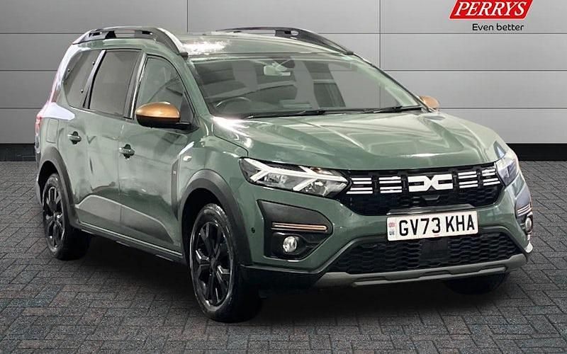 Used Dacia Jogger Extreme 141 HP (103 kW) 2025 MPV