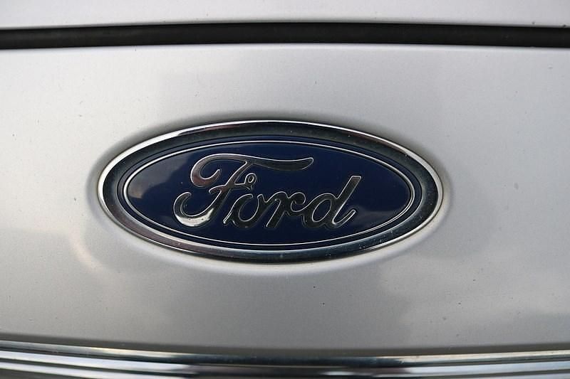 Used Ford Focus Zetec 115 HP (84 kW) 2014 Silver Hatchback