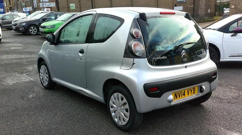 Used Citroën C1 68 HP (50 kW) 2014 Grey Hatchback