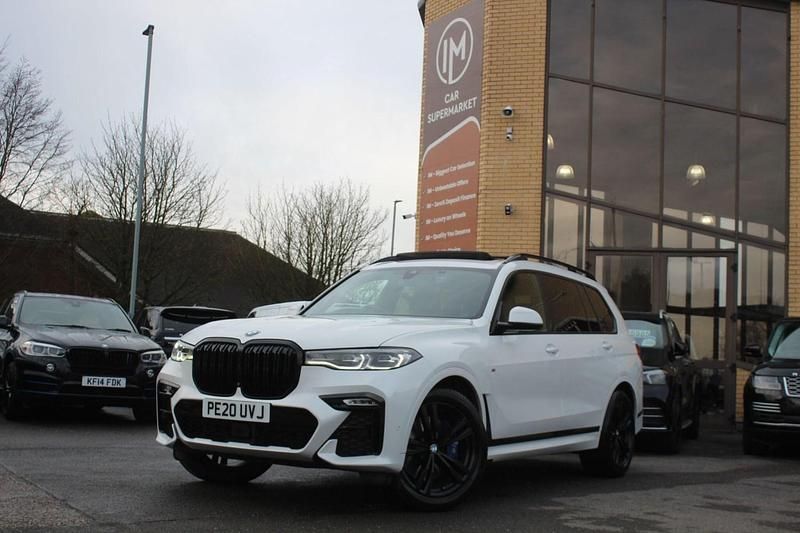 White Used 2020 BMW X7 M Sport SUV | £41,885 (Good price) - Image 1/4