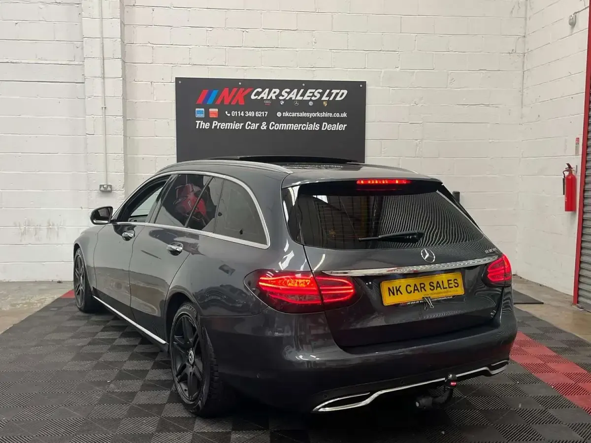 Used Mercedes C220 Premium 170 HP (125 kW) 2014 Grey Estate