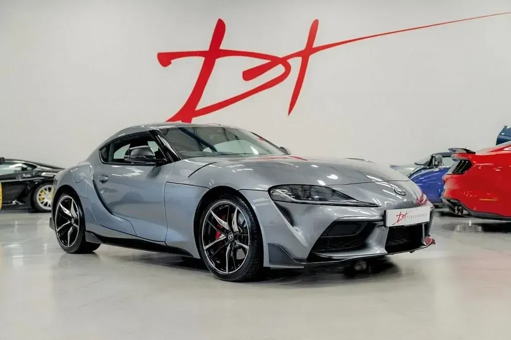 Usado Toyota Supra 340 HP (250 kW) 2019 Cinzento Coupé