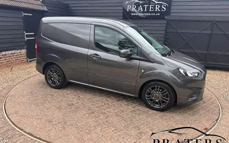 Usado Ford Transit Sport 101 CV (74 kW) 2023 Van
