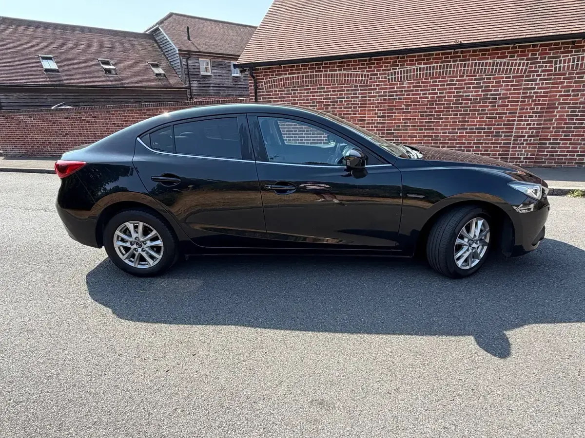 Used Mazda 3 150 HP (110 kW) 2015 Black Sedan