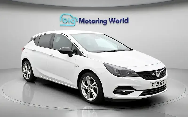 Usado Vauxhall Astra SRi 145 CV (106 kW) 2021 Blanco Utilitario