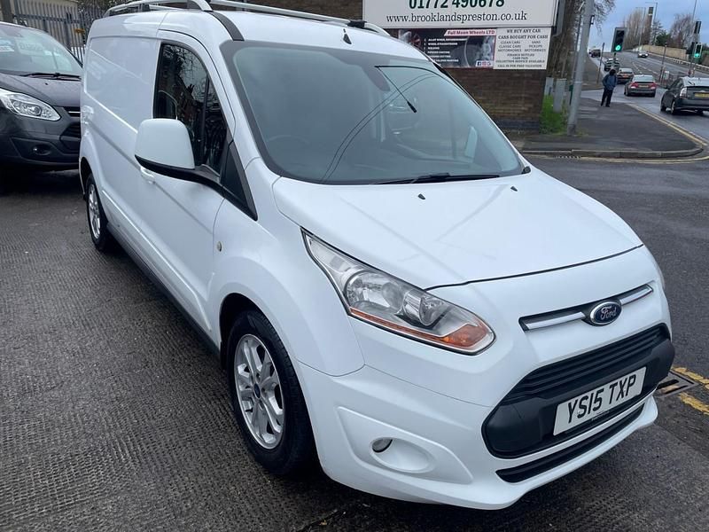 Used Ford Transit Connect Limited 2015 White MPV