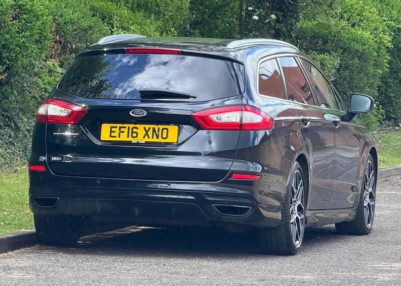 Used Ford Mondeo Titanium 240 HP (176 kW) 2016 Black Estate