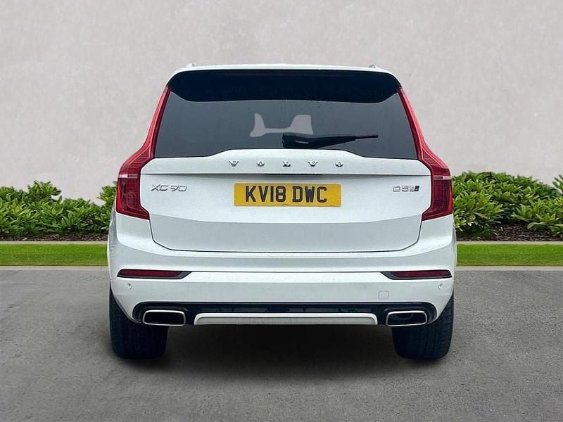 Used Volvo XC90 R-Design 235 HP (172 kW) 2018 White SUV