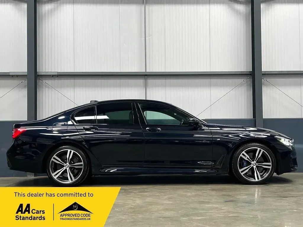 Used BMW 750 M Sport 450 HP (330 kW) 2017 Black Sedan