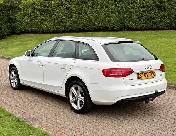 Used Audi A4 140 HP (102 kW) 2013 White Estate