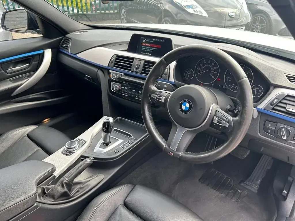 Used BMW 318 M Sport 2019 White Estate