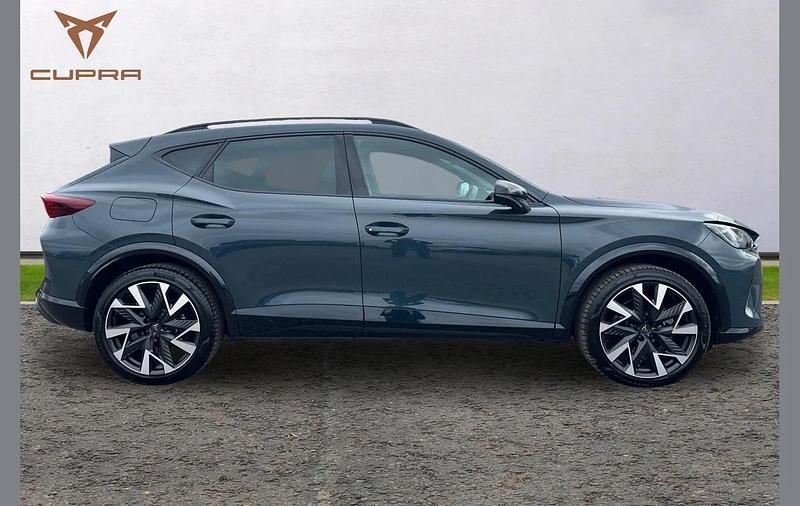 Used Cupra Formentor 200 HP (147 kW) 2025 Blue SUV