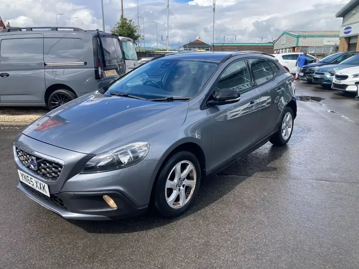 Used Volvo V40 SE 2015 Grey Hatchback