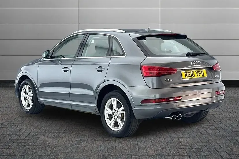 Used Audi Q3 Design 150 HP (110 kW) 2016 Grey SUV