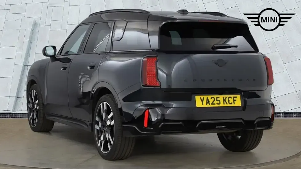 Used Mini Countryman 168 HP (123 kW) 2025 Grey SUV