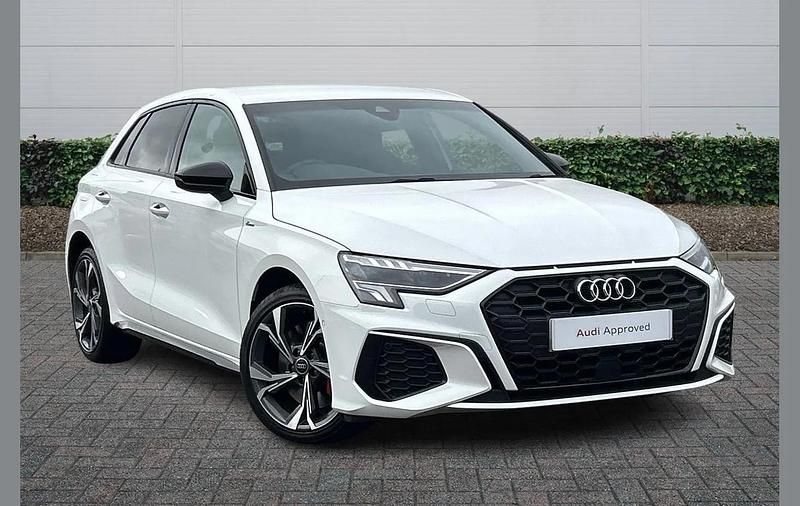 Used Audi A3 e-tron Competition 241 HP (177 kW) 2023 White Hatchback