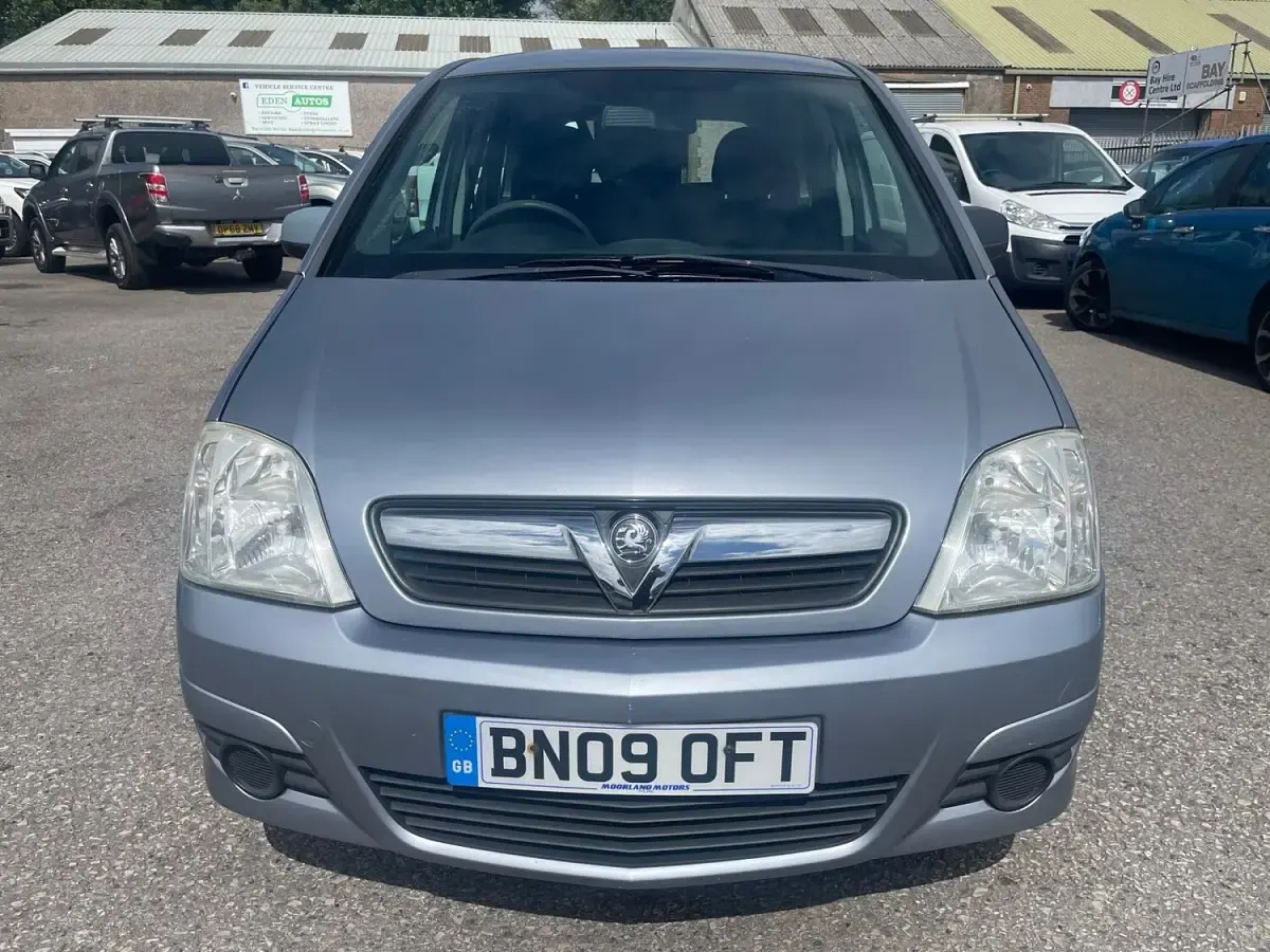 Used Vauxhall Meriva 2009 Silver MPV