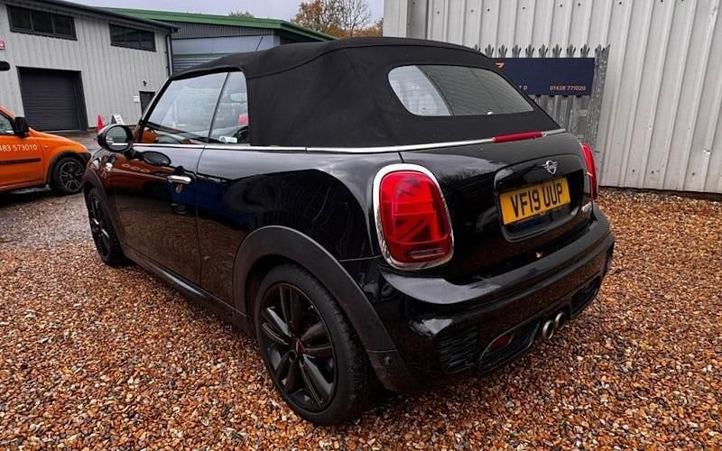 Used Mini Cooper S Cabriolet Sport 192 HP (141 kW) 2019 Black Cabriolet