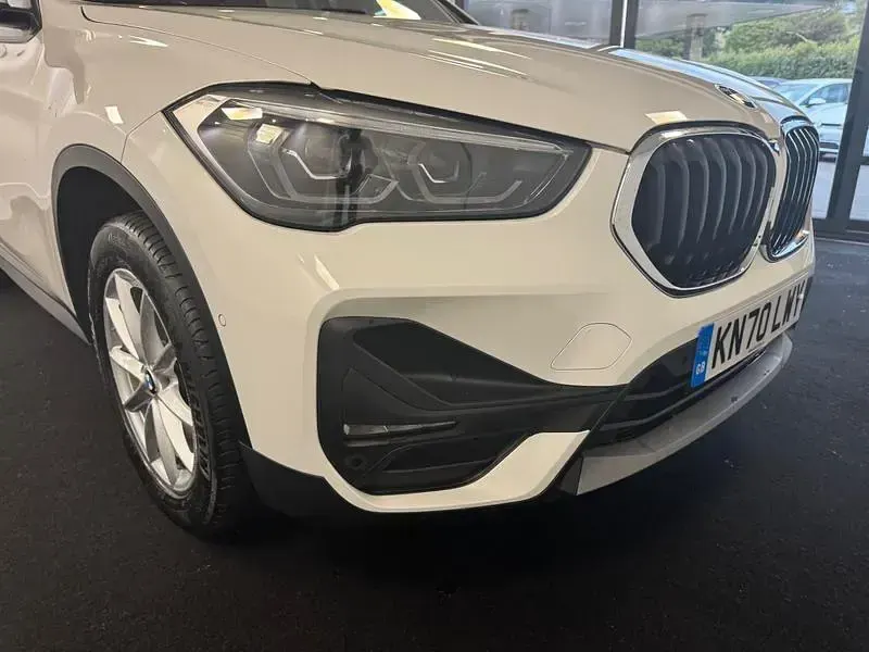 Used BMW X1 Comfort Edition 140 HP (102 kW) 2020 White SUV